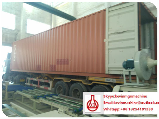 Adjustable Ukuran Sandwich Produksi Line, Di Luar Tembok Panas Menyimpan Mgo Mesin Papan