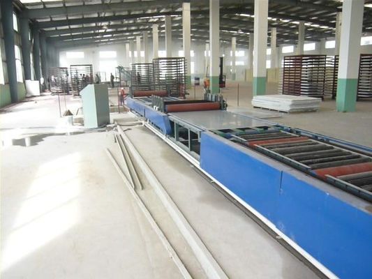 Mesin pembuatan ubin atap bertenaga tinggi untuk 3 mm - 6 mm Ketebalan 6 m Max Panjang