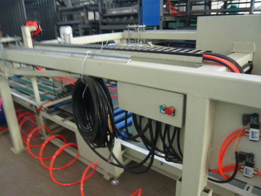 Mesin Pembuat Pintu Tekstur Baja Hemat Energi 1.5 * 18 m untuk Pintu Fiber Semen