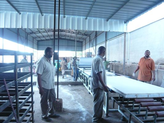 Steel Structure Magnesium Oxide Board Line Produksi dengan Pengendalian Ketebalan Board