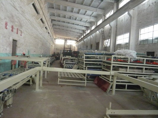 Mesin Pembuat Panel Sandwich untuk Bahan Dekoratif Non-Mudah Terbakar