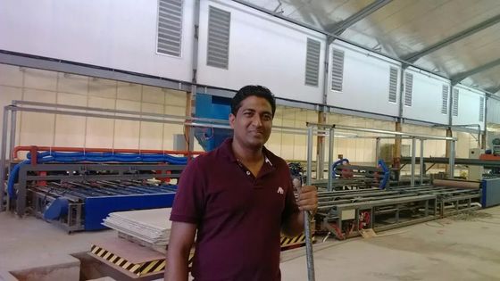 EPS Wall Sandwich Panel Machine dengan Tekanan Pengendalian Valve Pengurangan Tekanan Tinggi