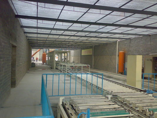 Mesin Plastik Vacuum Forming dengan 0,8 - 1 MPa Sumber Udara 48 / 68 KW Daya Pemanasan