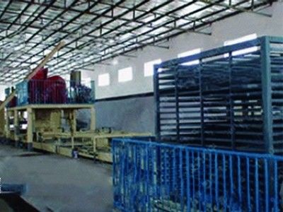 Mesin pembuatan panel dinding dengan kapasitas produksi 1000 lembar