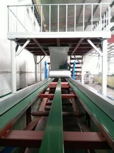 2 - 24 mm Ketebalan Panel Mesin pembuatan dengan 4 kw Daya hidrolik 1.1kw Daya getaran