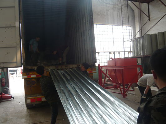 Isolasi Suara tahan api Magnesium Oksida Panel Tembok Mesin Membuat Kinerja Tinggi