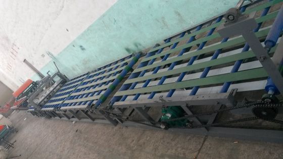 Mesin pembuatan panel dinding bahan bangunan hijau untuk konstruksi bangunan interior / eksterior