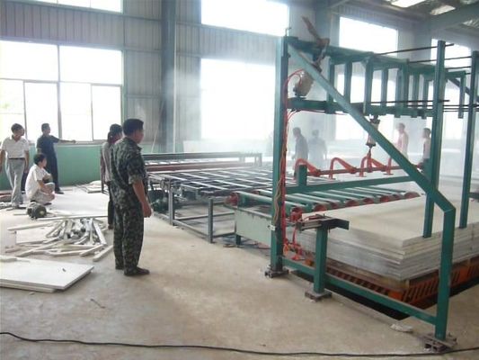 Mesin pembuatan ubin atap bertenaga tinggi untuk 3 mm - 6 mm Ketebalan 6 m Max Panjang