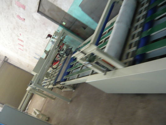 Teknologi Pengekstrusi Roller Ganda Mesin Pintu, Mesin Pencet Panel Magnesium Oksida