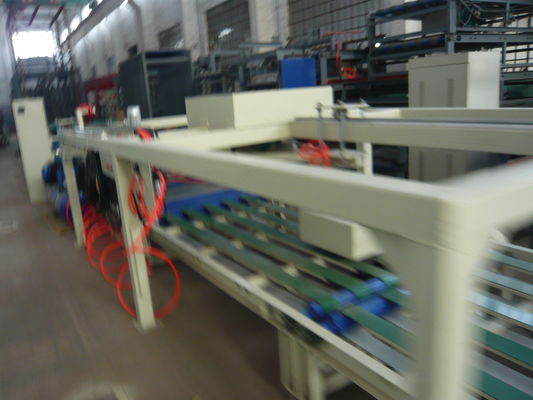 Mesin pembuatan pintu serat semen dengan teknologi ekstrusi rol ganda