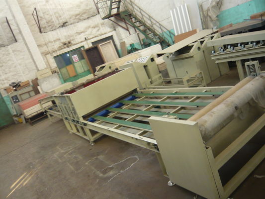 Mesin Pembentuk Panel Dinding Ringan untuk Bahan Baku Mgo / Mgcl / Jaring Fiber Glass