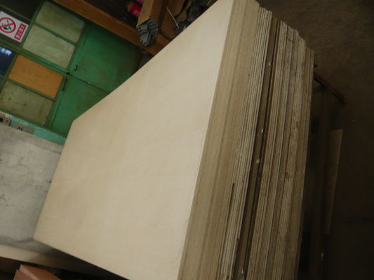 Waterproof Mgo Sandwich Mesin panel dinding ringan untuk bangunan perumahan panas terisolasi