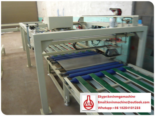 Mesin pembentuk vakum otomatis dengan proses pengeringan penyemprotan lem