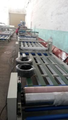 Dekoratif Magnesium Oksida Papan Produksi Line Dengan Conveyor Sekrup Auto Feeding