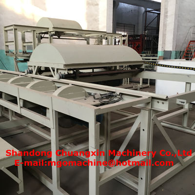 Kapasitas 1500 Lembar / Shift Mesin Panel Dinding Sandwich Papan Magnesium Oksida