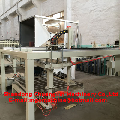Kapasitas 1500 Lembar / Shift Mesin Panel Dinding Sandwich Papan Magnesium Oksida