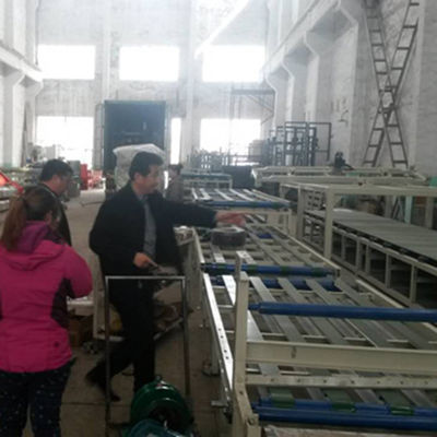 Mesin Pembentuk Panel Dinding Sandwich EPS Tahan Api Mesin Pembuat Papan Dinding Mgo