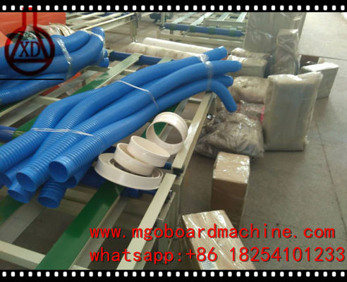 SGS Certificate Mgo Sandwich Panel Making Machine Portland Cement Board Production