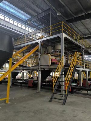 Mesin Membentuk Panel Dinding Dilengkapi dengan XPS Insulation Tile Backer Board Line Produksi